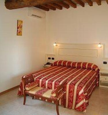фото отеля Hotel Oasi Anzola dell'Emilia