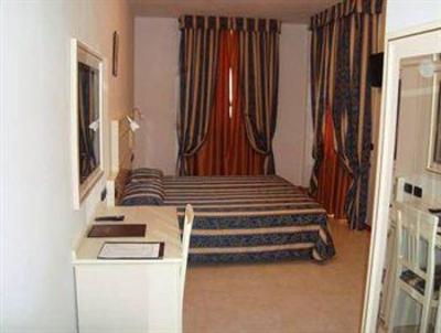 фото отеля Hotel Oasi Anzola dell'Emilia