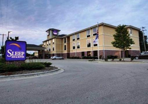 фото отеля Sleep Inn & Suites Milwaukee