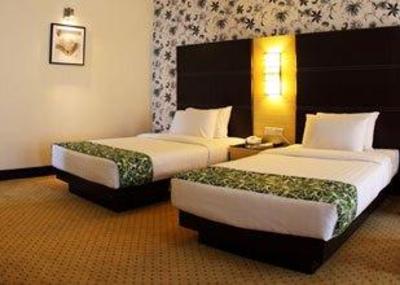 фото отеля Eastwood Valley Golf & Country Club