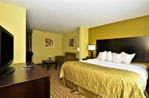 фото отеля BEST WESTERN PLUS Brunswick Inn & Suites