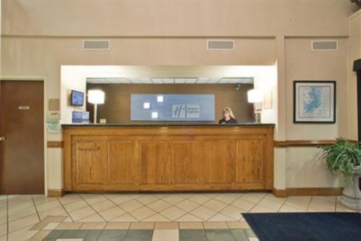 фото отеля Holiday Inn Express Morehead City