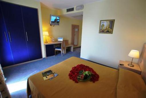 фото отеля Hotel Cristallo Lignano Sabbiadoro