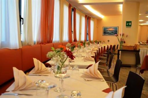 фото отеля Hotel Cristallo Lignano Sabbiadoro