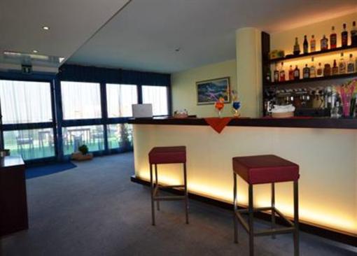 фото отеля Hotel Cristallo Lignano Sabbiadoro