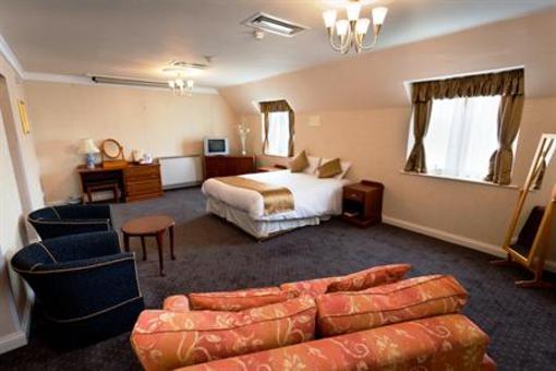 фото отеля Pear Tree Inn and Country Hotel