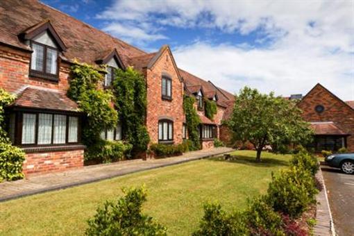 фото отеля Pear Tree Inn and Country Hotel
