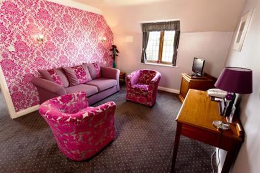 фото отеля Pear Tree Inn and Country Hotel