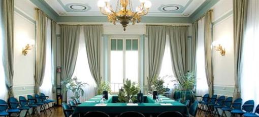 фото отеля Grand Hotel Porro