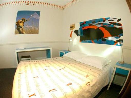 фото отеля Hotel Les Voyageurs Bastia