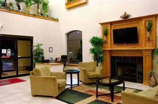 фото отеля Comfort Suites South Broadway Mall Tyler