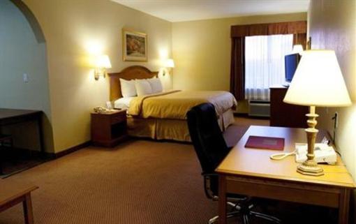 фото отеля Comfort Suites South Broadway Mall Tyler