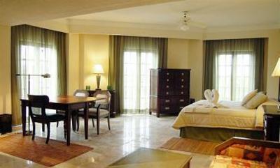 фото отеля Los Itzaes Hotel