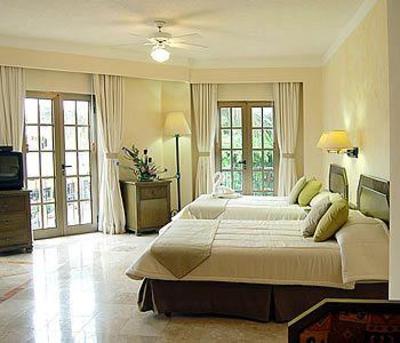 фото отеля Los Itzaes Hotel