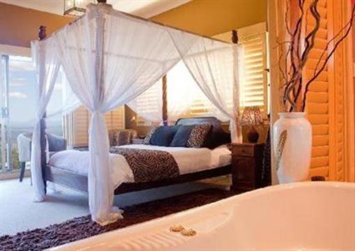 фото отеля Avocado Sunset Bed and Breakfast