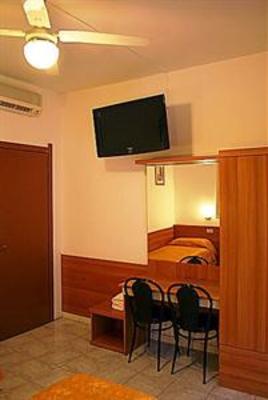 фото отеля Mignon Hotel Milan