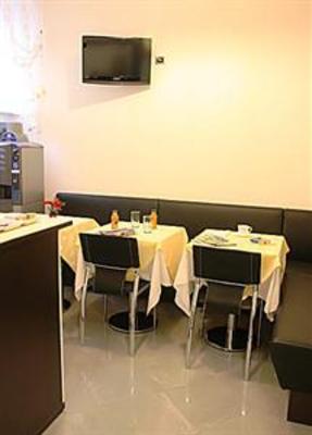 фото отеля Mignon Hotel Milan