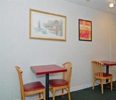 фото отеля Econo Lodge South Portland