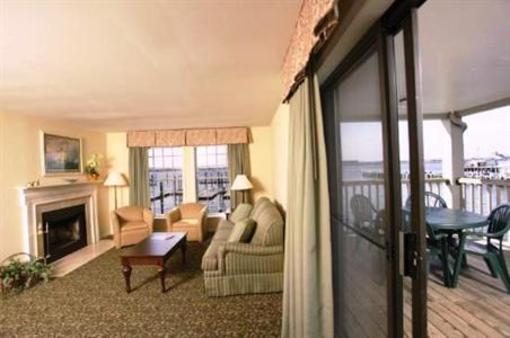 фото отеля Wyndham Newport Onshore