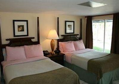 фото отеля Hidden Harbor Suites