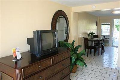 фото отеля Hidden Harbor Suites