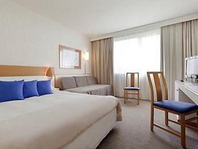 фото отеля Novotel Hotel Saclay