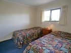 фото отеля Breakers Motel Whangamata