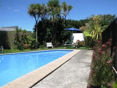 фото отеля Cobblestone Court Motel