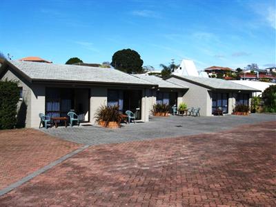 фото отеля Cobblestone Court Motel