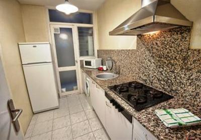 фото отеля Apartments Sata Sagrada Familia
