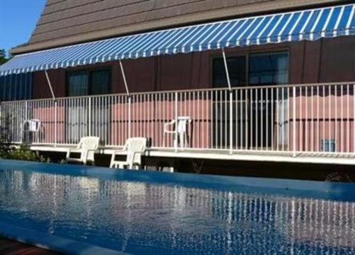 фото отеля Comfort Inn Blue Shades