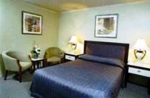 фото отеля Comfort Inn On Raglan