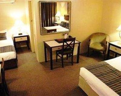 фото отеля Comfort Inn On Raglan