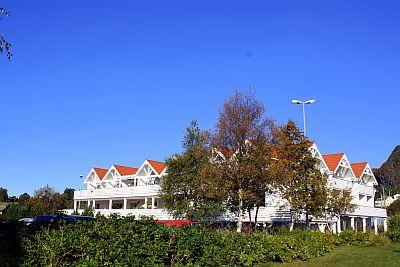 фото отеля Sunde Fjord Hotel