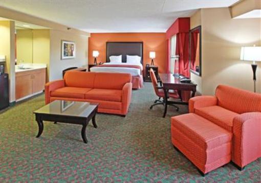 фото отеля Holiday Inn Express & Suites Tyler South