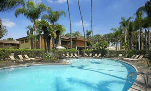 фото отеля Anaheim Jolly Roger Hotel