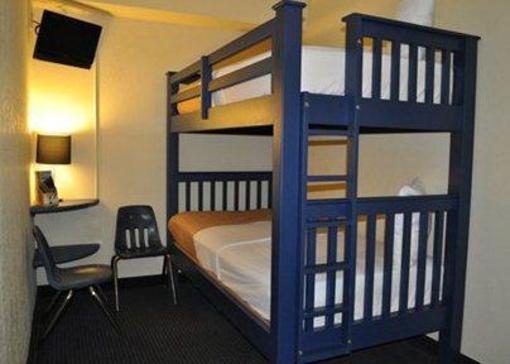 фото отеля Comfort Inn Maingate