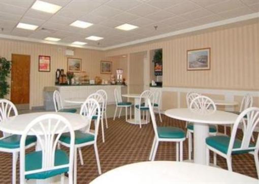 фото отеля Econo Lodge Oceanfront