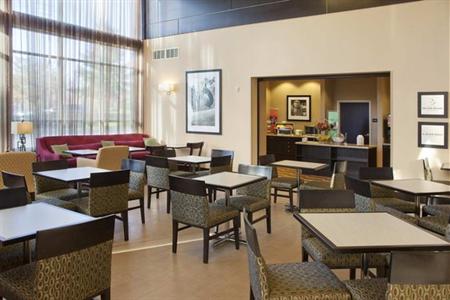 фото отеля Hampton Inn & Suites Seattle/Federal Way