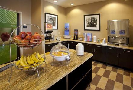 фото отеля Hampton Inn & Suites Seattle/Federal Way