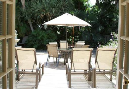 фото отеля Duval House Hotel Key West
