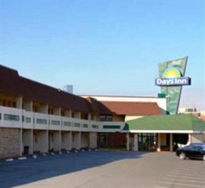 фото отеля Days Inn Arlington Washington DC