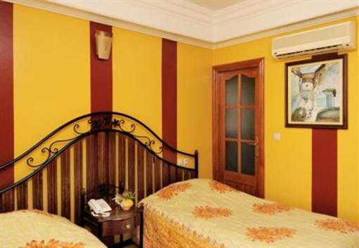 фото отеля Hotel Perla Fes