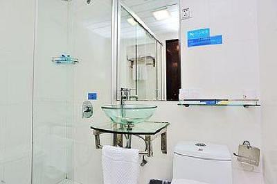 фото отеля Overseas Chinese Hotel Shenzhen