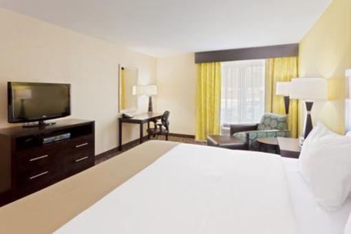 фото отеля Holiday Inn Express Neptune