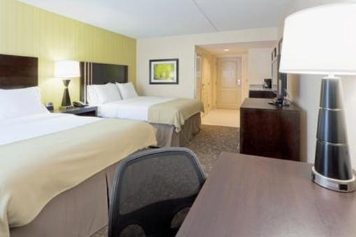 фото отеля Holiday Inn Express Neptune
