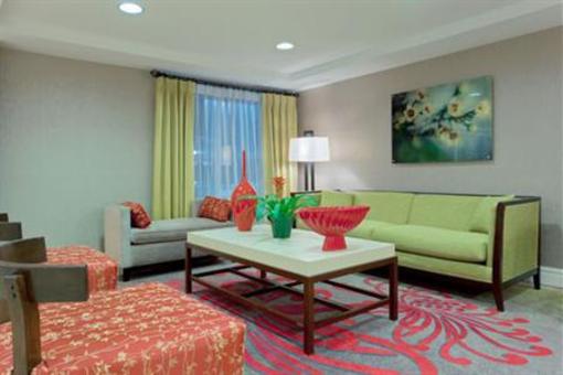 фото отеля Holiday Inn Express Neptune