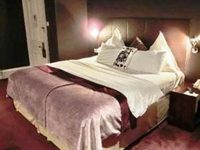 Carmelite Hotel