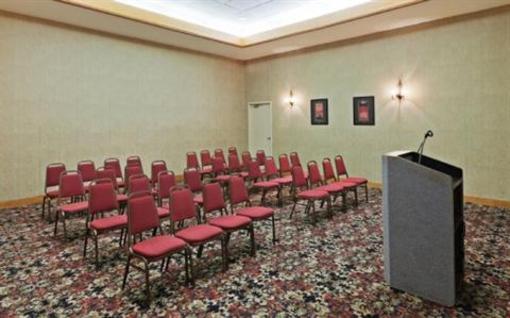 фото отеля Holiday Inn Express & Suites Plano East