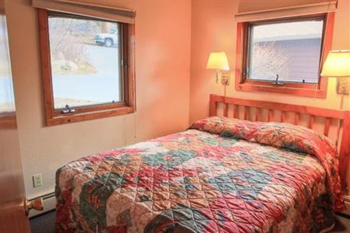 фото отеля McGregor Mountain Lodge